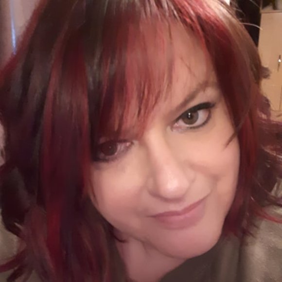 Meet your Posher, Stepheny - Picture 1 of 1